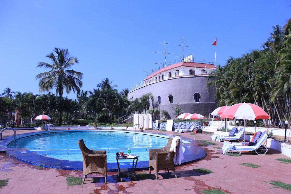 The Byke Old Anchor Beach Resort & Spa Cavelossim Dış mekan fotoğraf